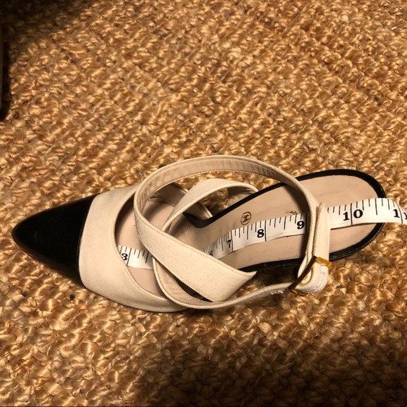 Chanel ankle wrap sandals size 40, fits like 8 - Picture 16 of 16